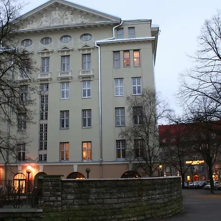 Old Town 2 Bedroom Apartment, Sauna Tallinn